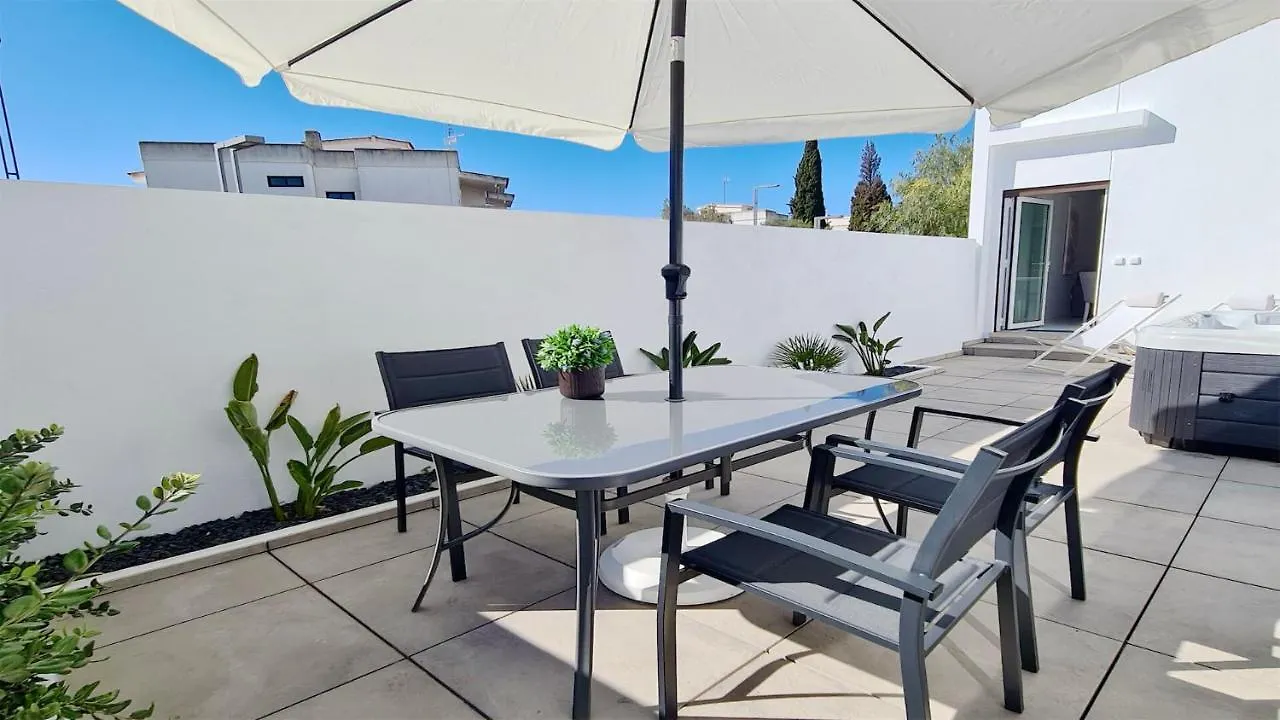 Apartment Marina Retreat - Cleverdetails, For 2 Adults And 2 Children, Jacuzzi, Near The Marina And The Beach Vilamoura Portugal