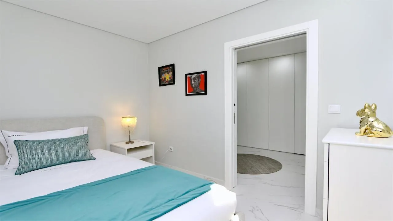 Apartment Marina Retreat - Cleverdetails, For 2 Adults And 2 Children, Jacuzzi, Near The Marina And The Beach Vilamoura